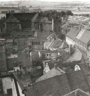 Bautzen. Blick vom Turm des Petridomes nach Nordwest zur Ortenburg