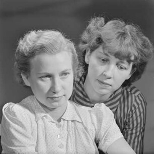 Elisabeth Gremmler (rechts) und eine Freundin