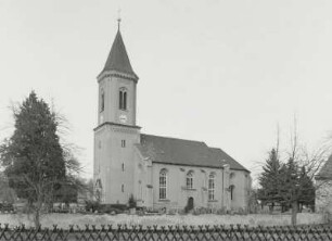 Milkel, Dorfkirche : Milkel (Kreis Bautzen), Dorfkirche (1857), Ansicht von Südwest