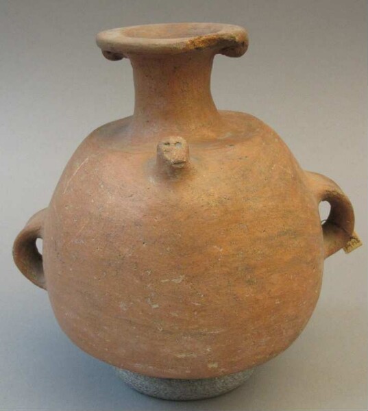 Clay vessel