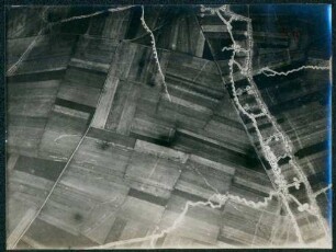 Foto des Geländes südwestlich von Hulluch (Luftbild)