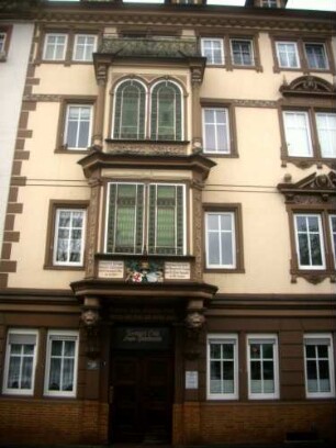 Haus Nr 9 am Markt von 1617 mit Umbau 1888 in Übersicht