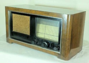 Röhrenradio Telefunken 713 W