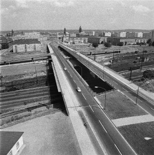 Dresden. Brückenbauwerk Budapester Straße (1963-1967, E. Thürmer)