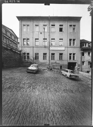 Altenburg, Kirchberg. Wohnhaus. Hoffront