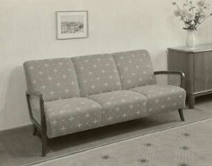 Sofa : Sofa (1956) in Ausstellungskoje