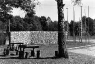Park- und Rastplatz vor der KZ-Gedenkstätte Sobibor
