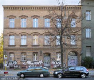 Lehrerwohnhaus der 40. und 150. Gemeindeschule; Berlin, Friedrichshain-Kreuzberg