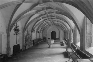 Saalfeld. Stadtmuseum im Franziskanerkloster, Eingang (Kreuzgang)