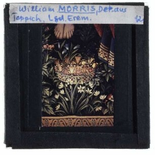 Morris & Co, Die Anbetung der Könige Teppich (Motiv),Morris & Co, Die Anbetung der Könige (Teppich) (Sergei Shchukin, St.Petersburg) : Detail Blume