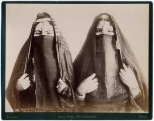 Egyptische Frauen mit Gesichtsschleier [Collection Hentschel]