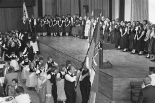 33. Pfingsttreffen der Donauschwaben in der Badnerlandhalle in Neureut