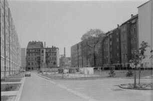 Dresden-Friedrichstadt, Berliner Straße. Hof zwischen Wohnbauten