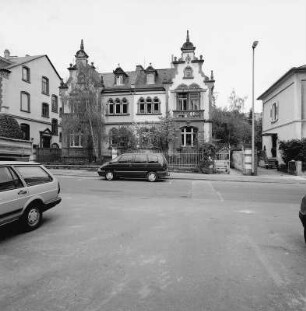 Geisenheim, Winkeler Straße 74, Winkeler Straße 76