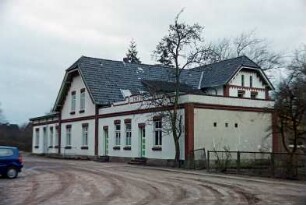 Lasbek-Barkhorst: Mühlenweg 3: Barkhorster Mühle W. F. Stoltenberg: Wohnhaus: Blick von Südosten: an vorderem flachem Anbau Jahreszahl 1932: 26. Januar 1999