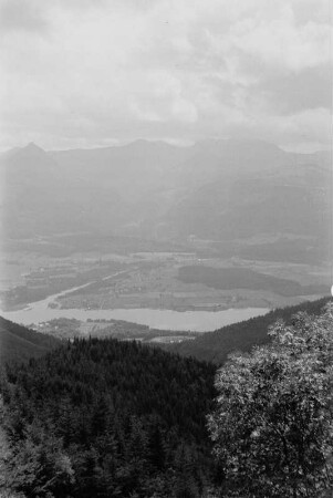 Landschaft : Landschaftsaufnahme einer Alpenregion.
