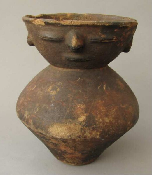 Clay vessel