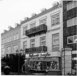 Wohn- und Geschäftshaus; Bad Homburg, Louisenstraße 79
