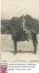 Viktoria Luise Herzogin v. Braunschweig geb. Prinzessin v. Preußen (1892-1980) / Porträt in Uniform des II. Leibgarde-Husaren-Regiments, zu Pferd in Park, Ganzfigur