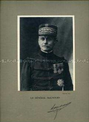 Uniformdarstellung, Porträtfoto, Michel Joseph Maunoury in Generalsuniform, Frankreich, 1916/1923 .