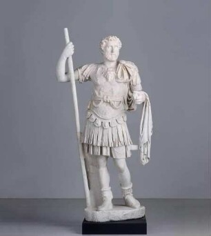 Panzerstatue des Antoninus Pius