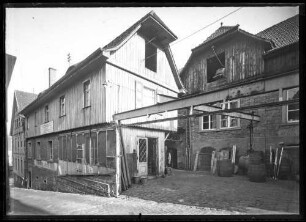 Lehmgrubenweg, Weinhandlung und Küferei M. Götz