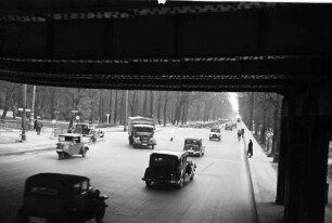 Berlin: Charlottenburger Chausee vor dem Umbau am Bahnhof Tiergarten