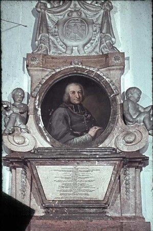 Grabdenkmal des Fürstbischofs Joseph Maria von Thun-Hohenstein