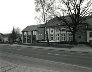 Neustadt in Sachsen, Johann-Sebastian-Bach Straße. Stadthalle
