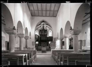 Martinuskirche; Inneres nach Osten, nach der Restaurierung