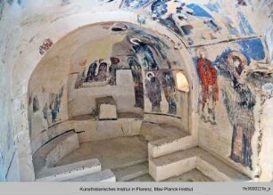 Ausmalung : Ausmalung des Sanktuariums mit dem Thronfragment einer thronenden Madonna