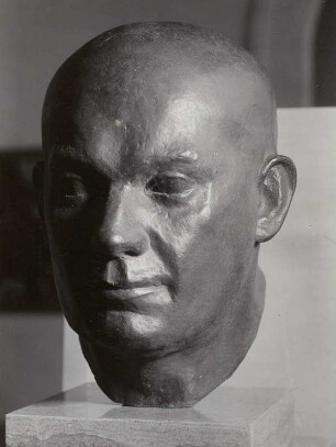 Thälmann, Ernst
