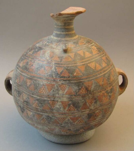 Clay vessel