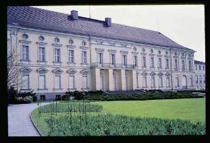 Schloss Bellevue 26.4.69.