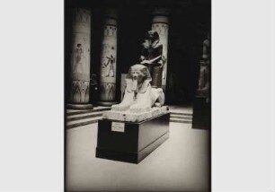 Blick in den Ägyptischen Hof im Neuen Museum