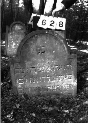Grabstein 628