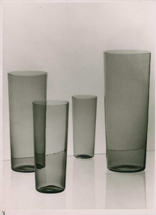 Bechervasen "50/6/1", "50/6/2", "50/6/3" und 50/6/4" von Richard Süßmuth