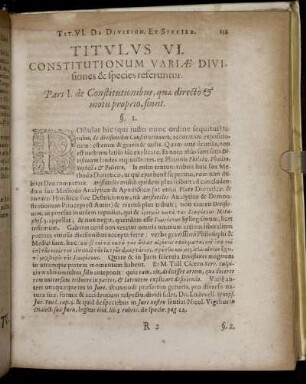 Titulus VI. Constitutionum Variæ Divisiones & species referuntur.