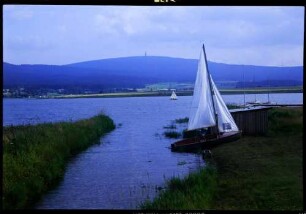 Weißenstadt: Egersee mit Egerzufluss und Schneeberg