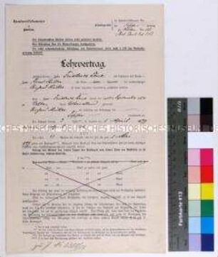 Lehrvertrag der Handwerkskammer zu Berlin für den Töpferlehrling Richard Müller in Velten