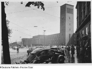 Düsseldorfer Hauptbahnhof : Düsseldorf, Hauptbahnhof. Wiederherstellung nach Kriegsschäden