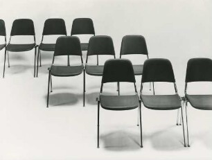 Albinson-Stuhl, stapelbar von Don Albinson