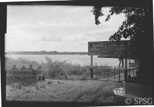 Berlin, Pfaueninsel, Fährstelle.