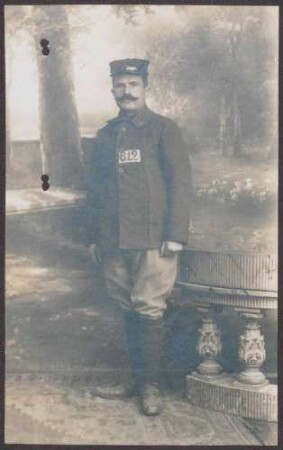 Foto des französischen Kriegsgefangenen Désiré Douce (Kriegsgefangenennummer 812) im Kriegsgefangenenlager Heuberg