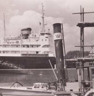 Warnemünde, Warnowwerft