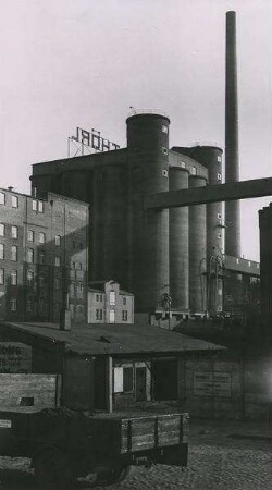 "Thörl" (aus der Serie "Hamburg als Industrieplatz")