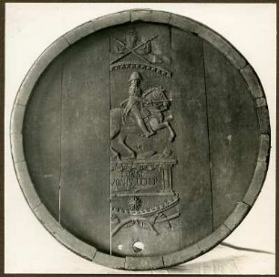 Ausstellung 1928. Faßboden mit Fürst von Blucher, 19. Jh.