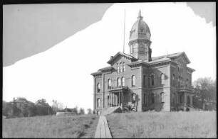 Redding, California. Court House