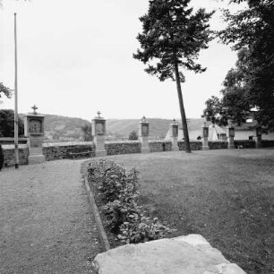 Kirchhof; Lorch, Markt 4