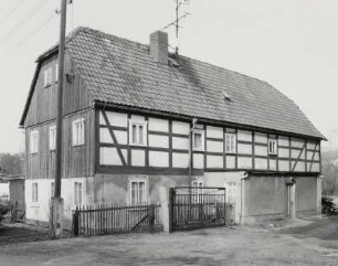 Neukirch, Wohnstallhaus : Neukirch (Kreis Bautzen), Wohnstallhaus, Dorfweg 8, 19. Jahrhundert, Straßenansicht (Gartenseite)